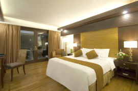 Waterfront Airport Hotel & Casino Mactan